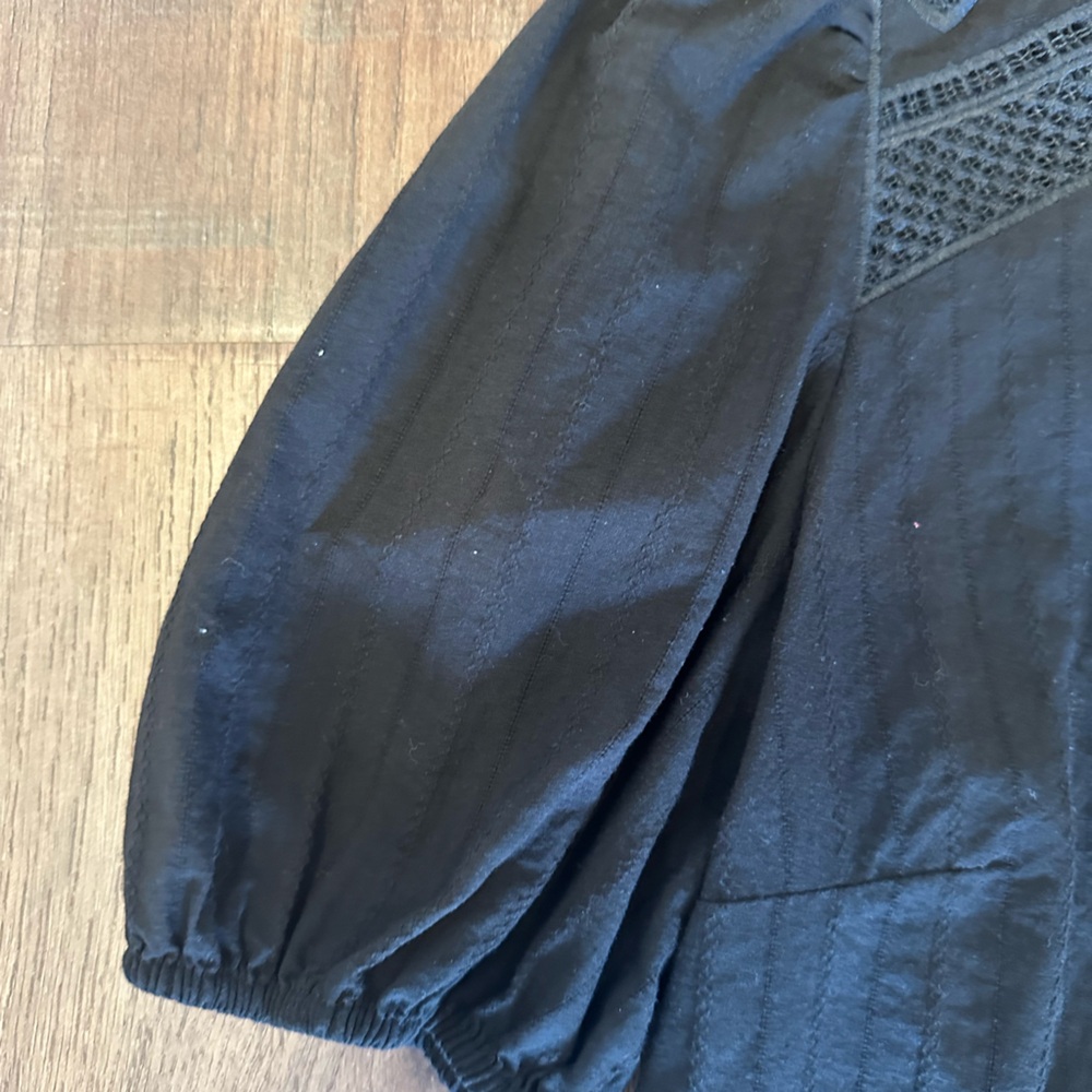 Sanctuary textured cotton blouse with crochet detail in black size M - Picture 5 of 6
